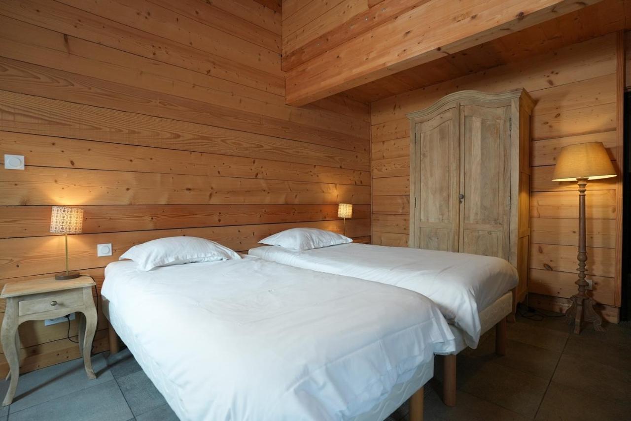 Auberge De La Poulciere ジェラールメ 部屋 写真