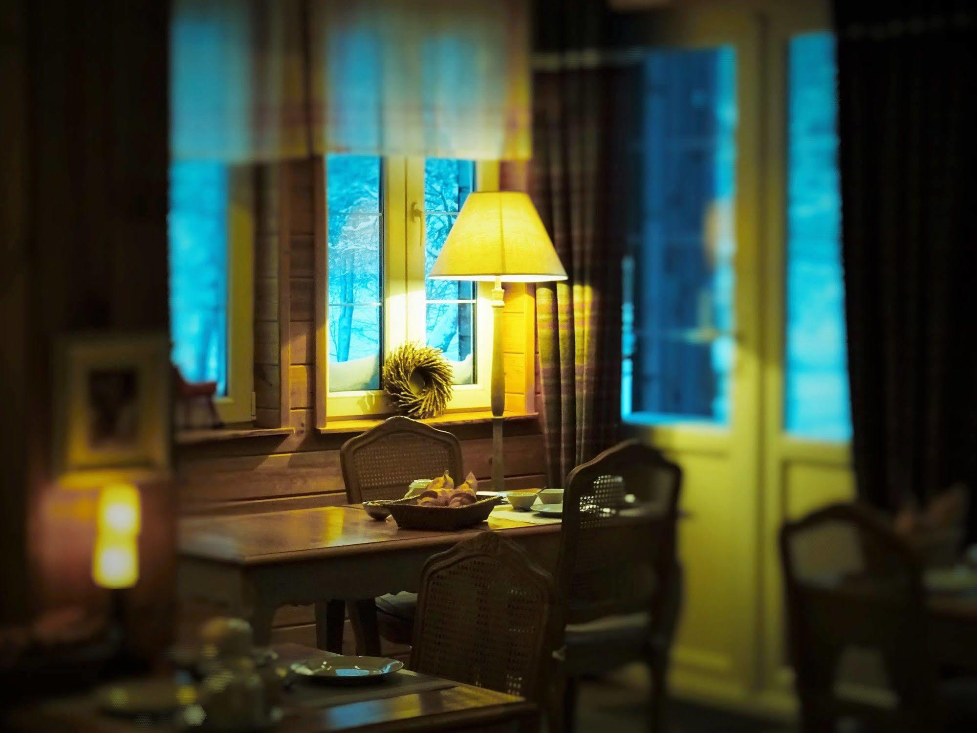 Auberge De La Poulciere ジェラールメ エクステリア 写真